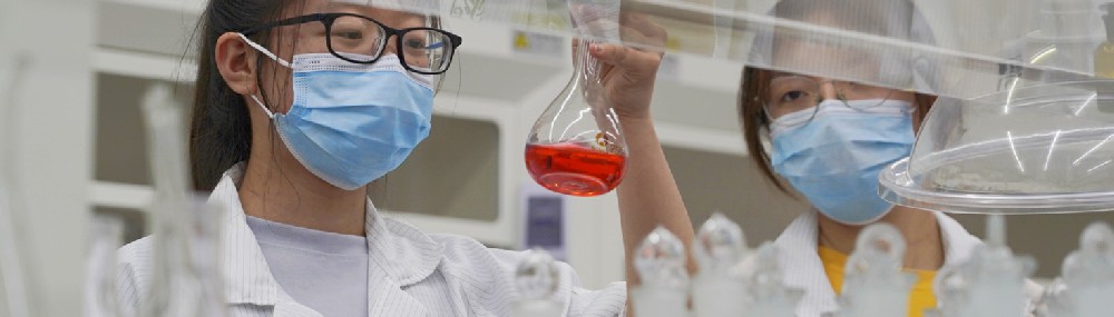 球探体育药业：消/健/械字号多资质转换，支持**衍生品开发